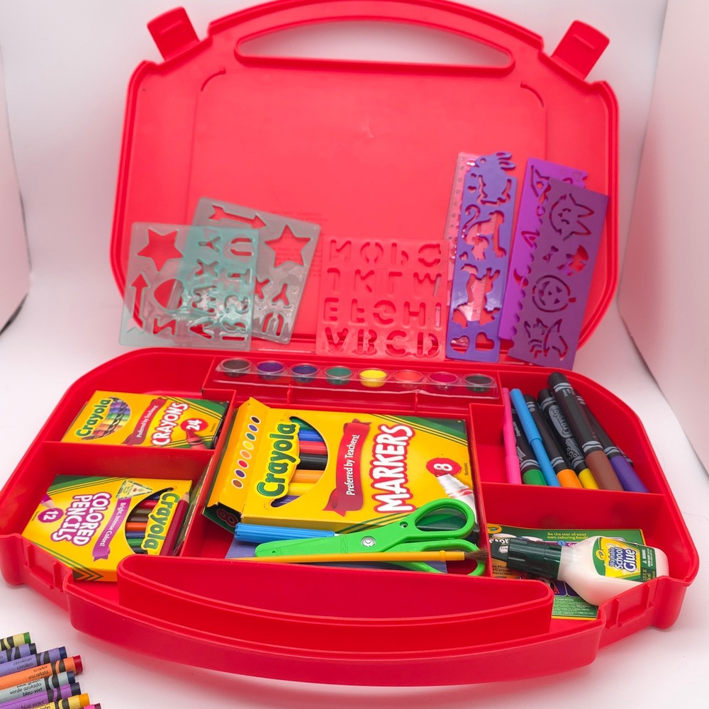 Crayola Art Case 2013 Kids Red Kit Discontinued Crayons Dandelion Markers Set